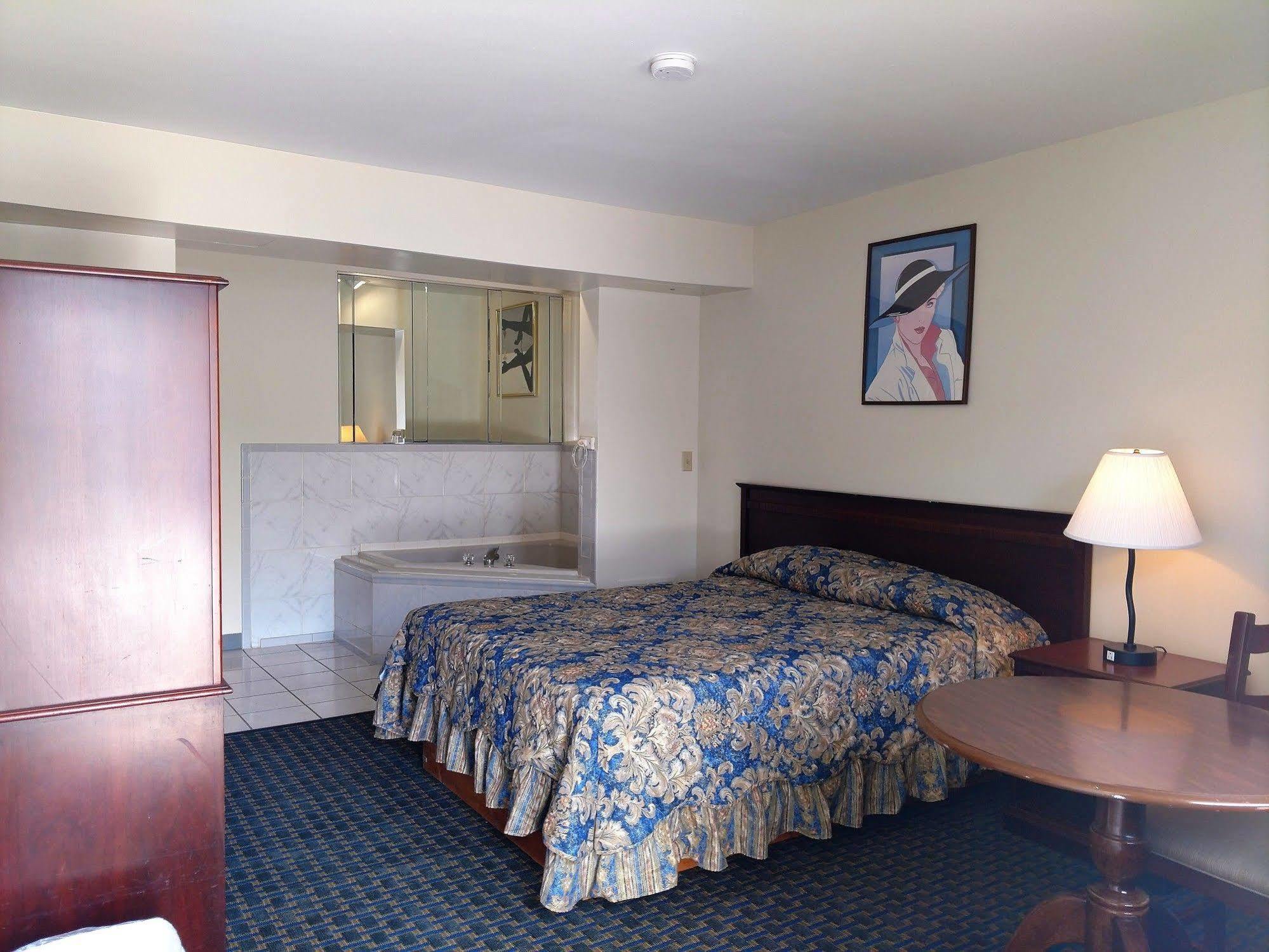 All Seasons Motel Rock Falls ภายนอก รูปภาพ